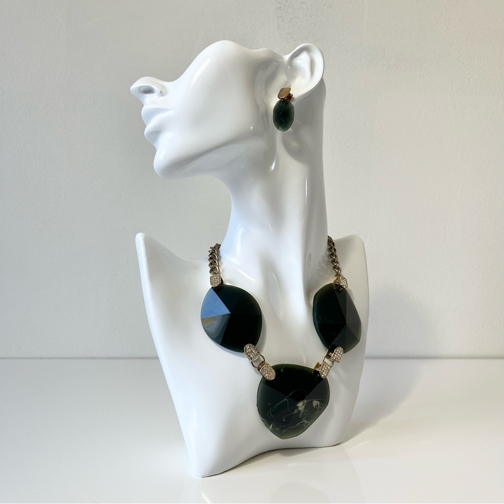 Jade, Gold & Rhinestone Necklace & Earrings Set